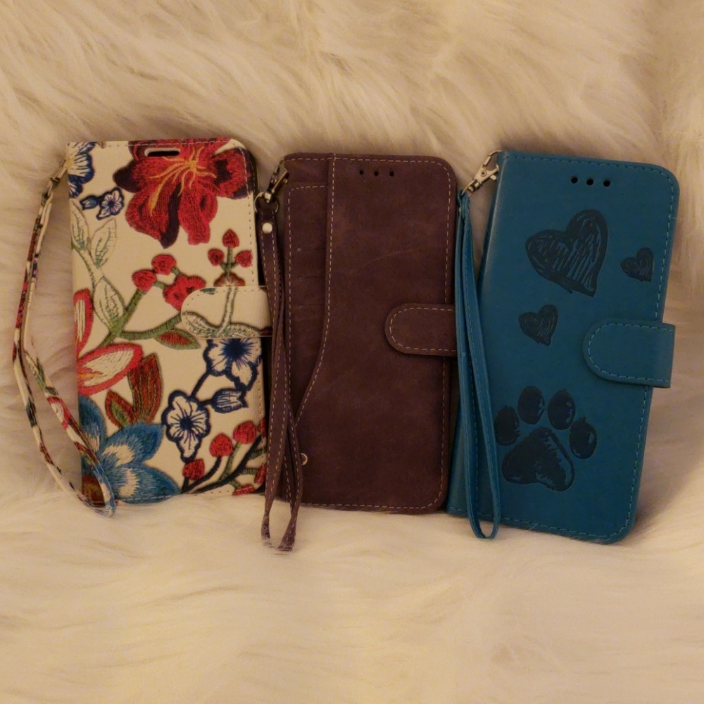 Lot of cell phone cases